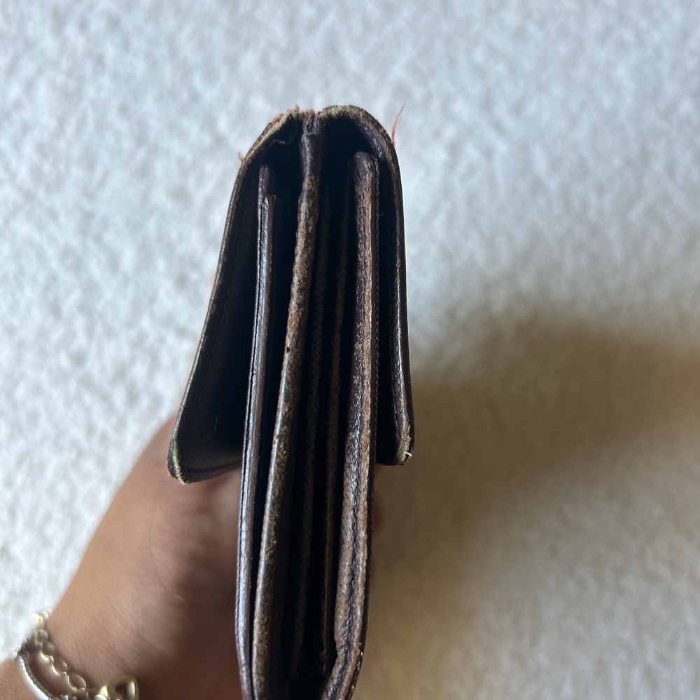 LV wallet - Picture 4 of 15